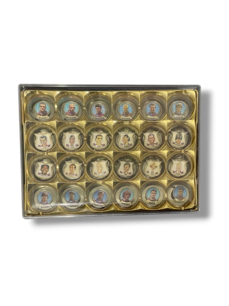 Vintage Barcelona 24 RARE old Football Pins
